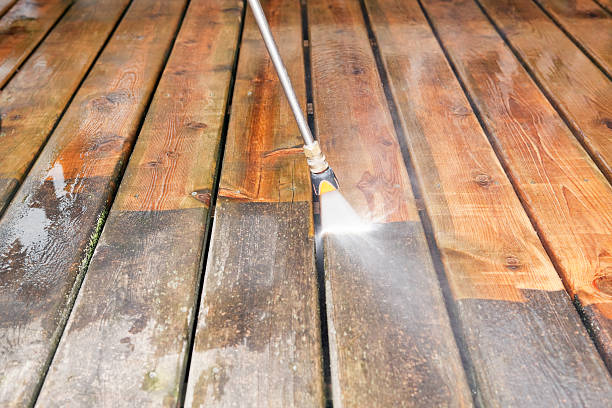 Best Parking Lot and Garage Cleaning  in Aliquip, PA